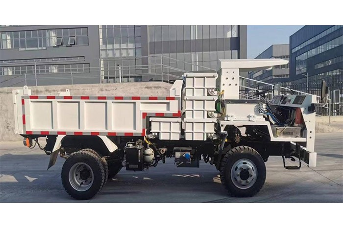 WLL-5防爆電動(dòng)5噸物料車（工程頭駕駛室）